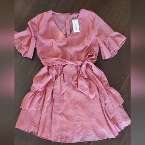 NWT Womens Rose ruffled dress. Size L